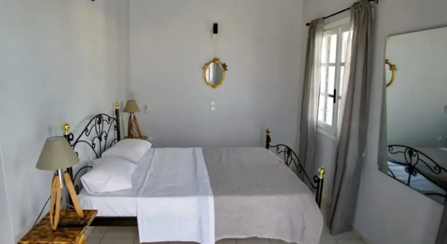 Axilleion Guest House