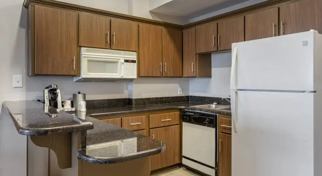 Люкс c 1 комнатой Holiday Inn Express Branson- Green Mountain Drive by IHG