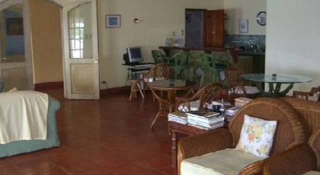 Las Flores Hotel, Đặt Khách sạn Catmon Cebu City