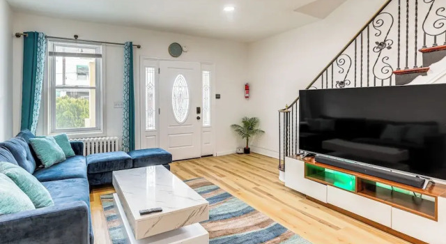 Апартаменты 6 Mi to Eagles Games: Stylish Philly Townhome!