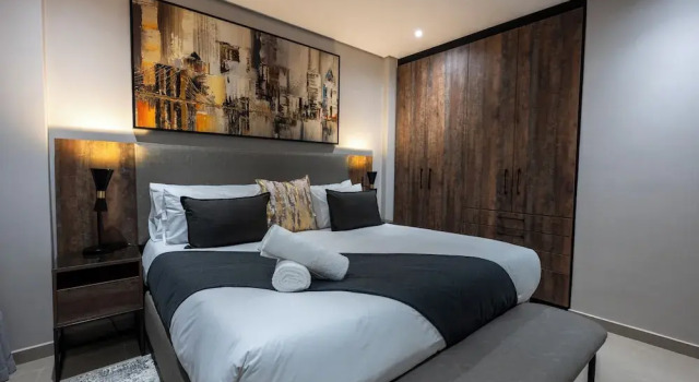 Апартаменты Luxury с 3 комнатами с балконом Lux Leisure Apartment Hotel Sandton