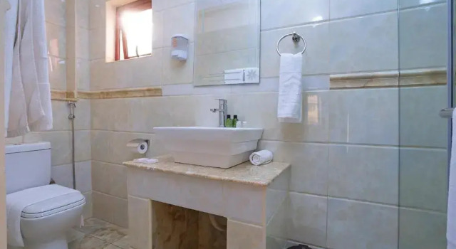 Номер Standard West Lerruat Hotel