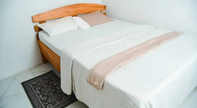 Кровать в общем номере Breflection Spa and Hostel