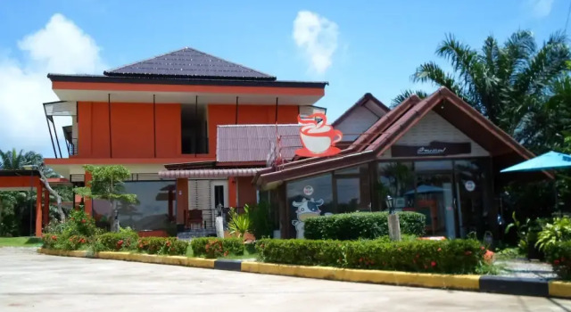 Bantatuk Resort & Restaurant