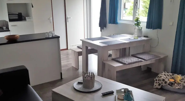 Carefully Furnished Chalet Near the Wadden Sea, Забронировать Шале Отели Норда 3 звезды, 3*
