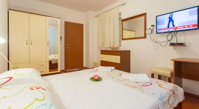 Апартаменты c 1 комнатой с видом на море Apartments Slavica