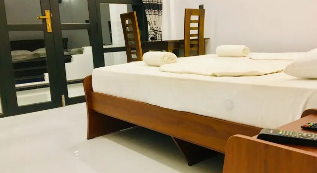 Hotel Crocotopond, Забронировать Отель Отели Аругам-Бей 3 звезды, 3*