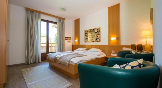 Arlbergerhof, Rezerwuj Hotel Hotele w Karyntia z parkingiem, Parking