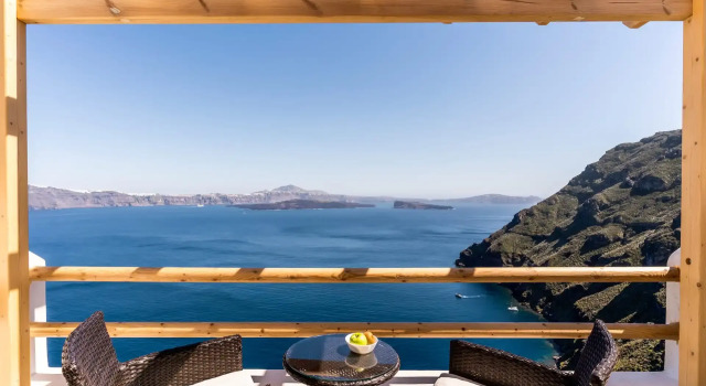 Номер Superior Evanthia Best View Thirassia Island Hotel