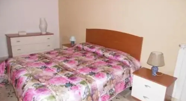 Casa Lucrezia, Book Lejlighed Hoteller i Balestrate med parkering, Parkering