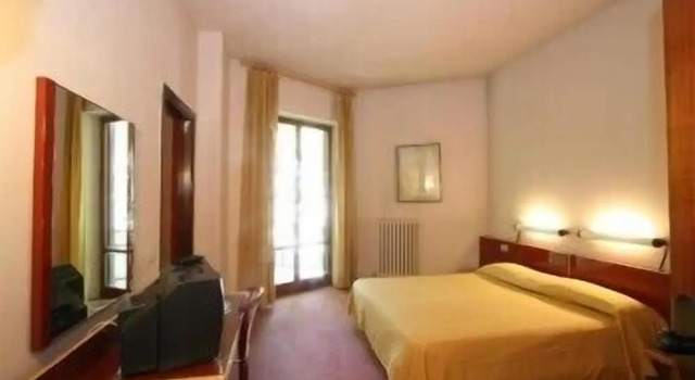 Одноместный номер Standard с балконом Hotel Mercurio