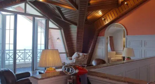 Люкс Jinzhi Design Hotel