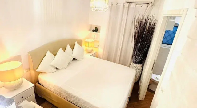 Апартаменты Luxury Campo dei Fiori Love 4 people