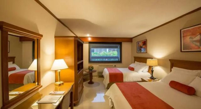 Четырёхместный номер Deluxe Hotel Globales Camino Real Managua