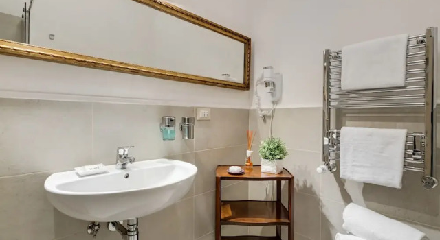 Номер Deluxe Rome Charming Suites