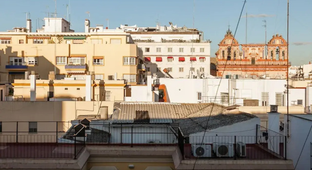 SevillaHome- Ave Cesar, Забронировать Отель Старый город Севилья