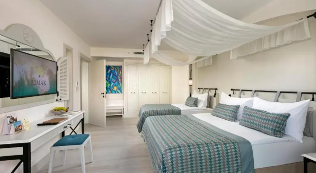Номер Семейный Limak Cyprus Deluxe Hotel - All Inclusive