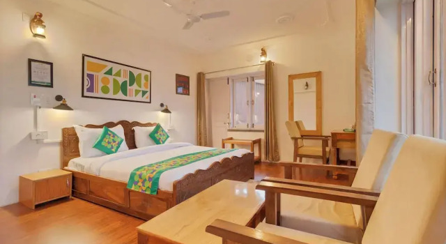 Номер Premium с балконом Treebo Vitasta Villa, Srinagar