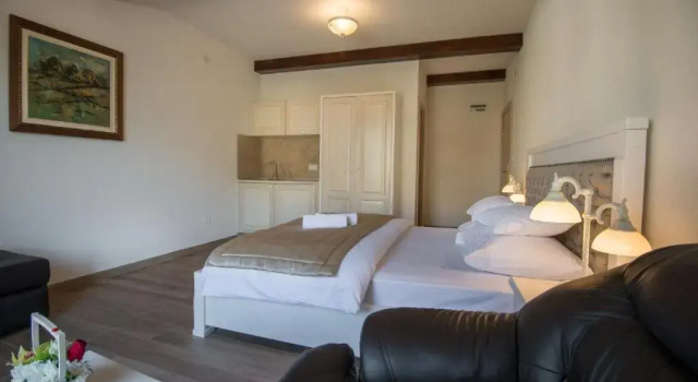 Apartments Marija, Boek Appartement Risan 