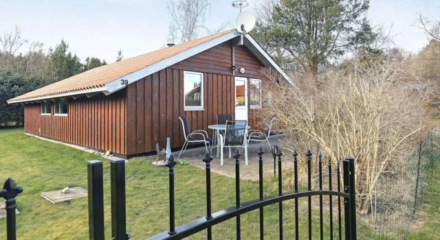 6 Person Holiday Home in Farso, Prenota Hotel  
