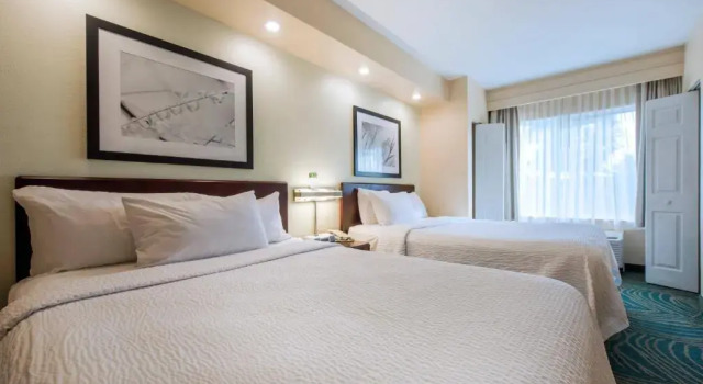 Двухместный люкс SpringHill Suites by Marriott Boston Devens Common Center