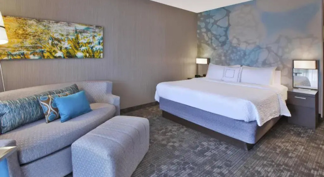 Номер Standard Courtyard by Marriott Somerset