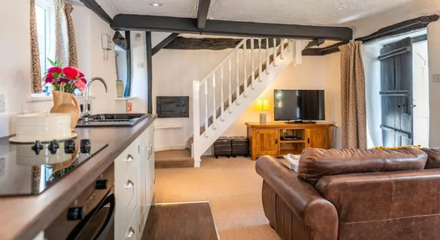 Valley Farm Holiday Cottages, Забронировать Фермерский дом Эксминстер Jurassic Coast