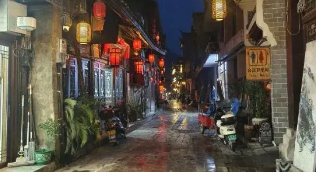 Laochengwai Chinese Inn (Border City Chatong Scenic Area), Rezerwuj Hotel Xiangxi Hunan