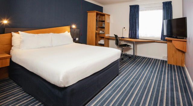 Holiday Inn Express Inverness by IHG, Забронировать Отель Инвернесс Moray Firth, рядом с Больница «Рейгмор»
