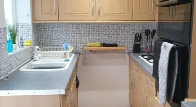 City Townhouse Close to Cafes and Restaurants, Забронировать Отель Отели Норидж с парковкой, рядом с Квартал Тумленд, Парковка