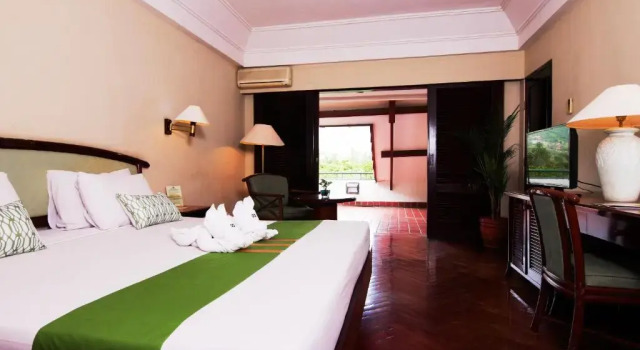 Standard double chambre avec balcon et Avec vue Bandung Giri Gahana Golf & Resort