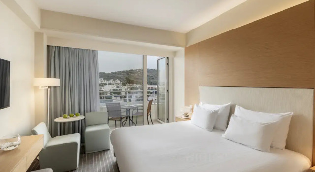 Habitación familiar Estándar con vista al interior Capo Bay Hotel