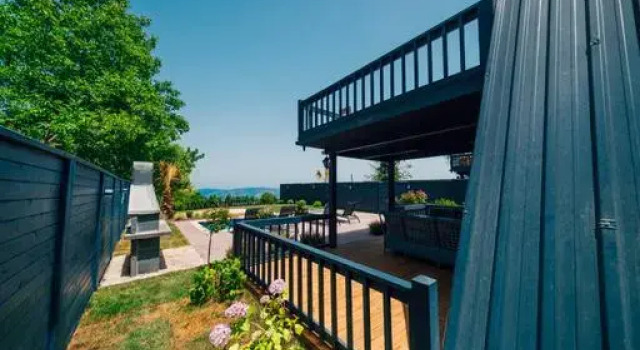Sapanca Kaya Palace, Varaa Hotelli Hotellit Marmara-alue pysäköinnillä, Pysäköinti