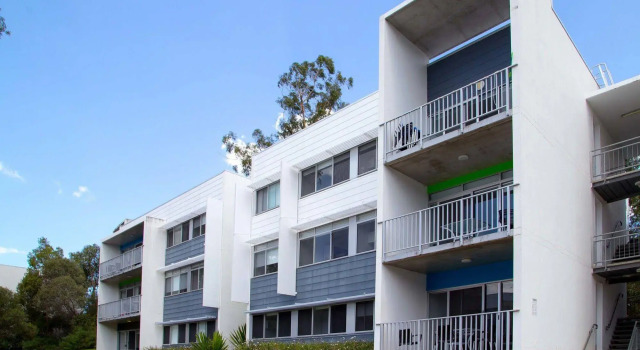 Griffith University Village, Book Hotel Southport Gold Coast