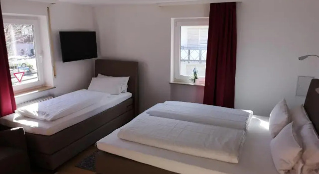 Номер Classic Tuniberg Restaurant Hotel