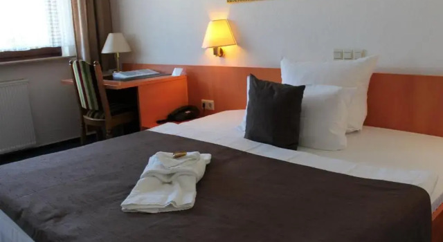 Двухместный номер Standard Hotel Pirsch