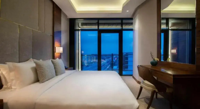 Люкс WAW Hotel Suites King Abdullah Road
