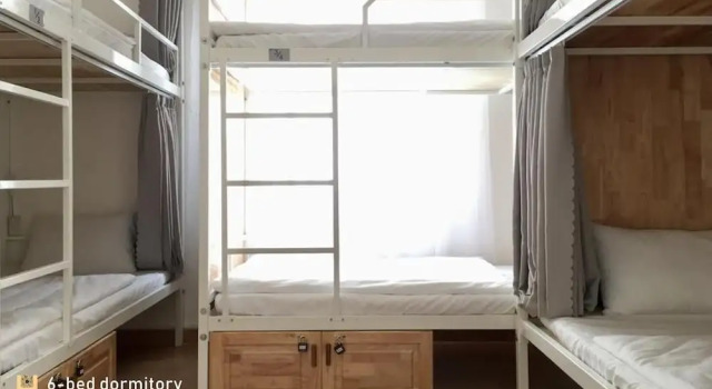 Кровать в общем номере All Aboard Hostel & Cafe