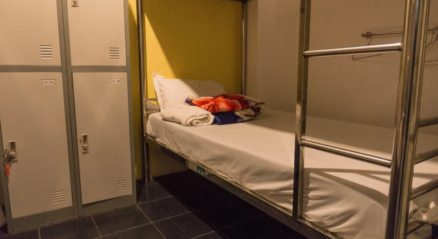Кровать в общем номере (женский номер) Hostel 9