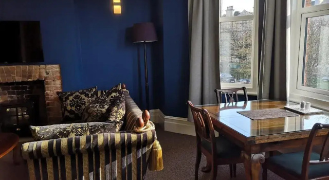 2 Bedroom Apartment at Kent Escapes Short Lets & Serviced Accommodation Kent, Bouverie Escape Folkestone with Wifi, Buchen Sie Ferienwohnung Folkestone Kent