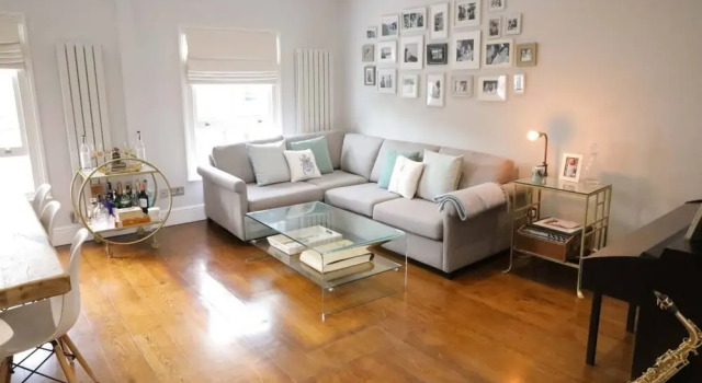 Modern 2 Bedroom In Clapham Junction, Забронировать Апартаменты/квартира Отели Большого Лондона с парковкой, Парковка