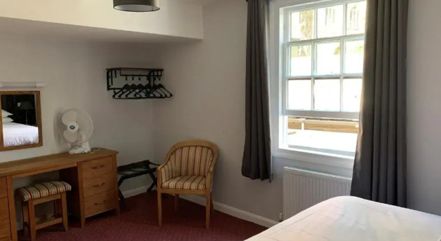 Castle Hotel, Забронировать Отель Отели Глостершир 3 звезды, 3*