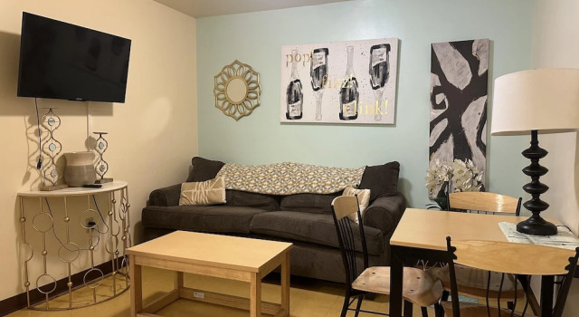 Апартаменты 2 Bedroom 2 Bath Apartment Heart of Downtown PIT