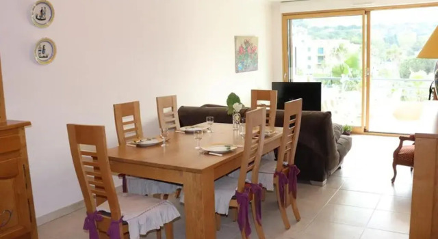 Appartement Cavalaire-sur-Mer, 3 pièces, 6 personnes - FR-1-100-218, Забронировать Апартаменты/квартира Кавалер-сюр-Мер Сен-Тропе залива, рядом с Plage de Bonporteau