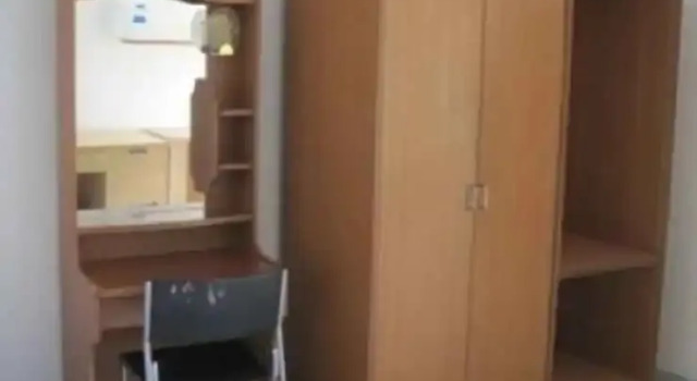 [AA] Jirawat Apartment, Забронировать Апартаменты/квартира Сирача провинция Чонбури