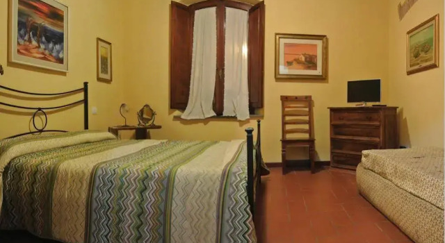 Magnolia Comfort & Rooms, Buchen Sie Gasthaus Mini-Hotels in Pisa, Gasthaus