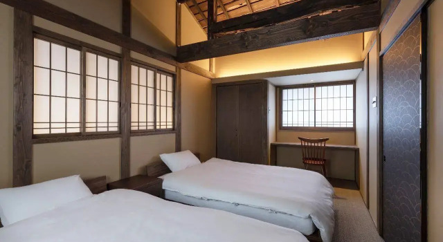 Choya Gosho-Minami