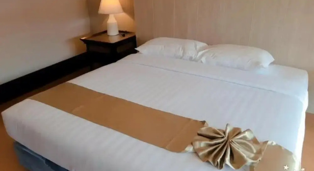 Двухместный номер Superior с балконом и с видом на бассейн Green Lake Resort - SHA Extra Plus Certified
