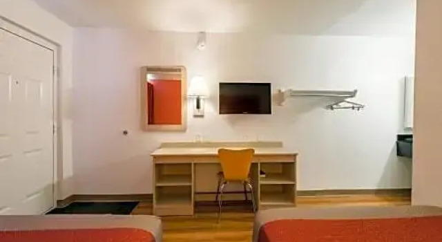 Номер Deluxe Motel 6 Reno - Virginia Plumb