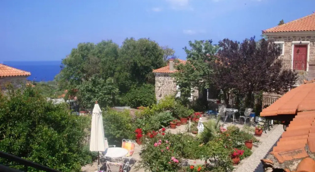 Апартаменты Molyvos Queen Apartments